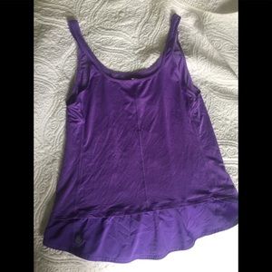 Lululemon tank
